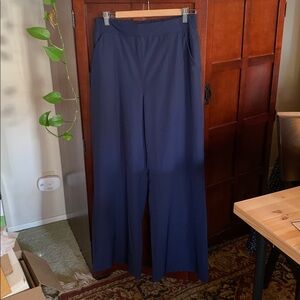 NWT Fabletics Downtown Wide Leg Pant Sz Medium